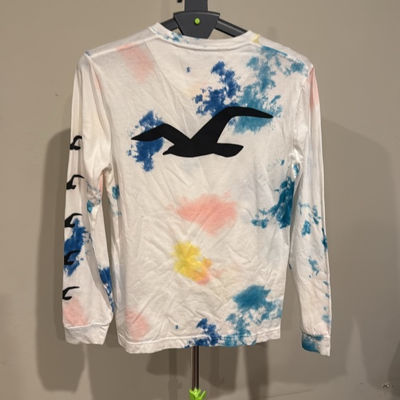Hollister Longsleeve Tee - Picture 2 of 4